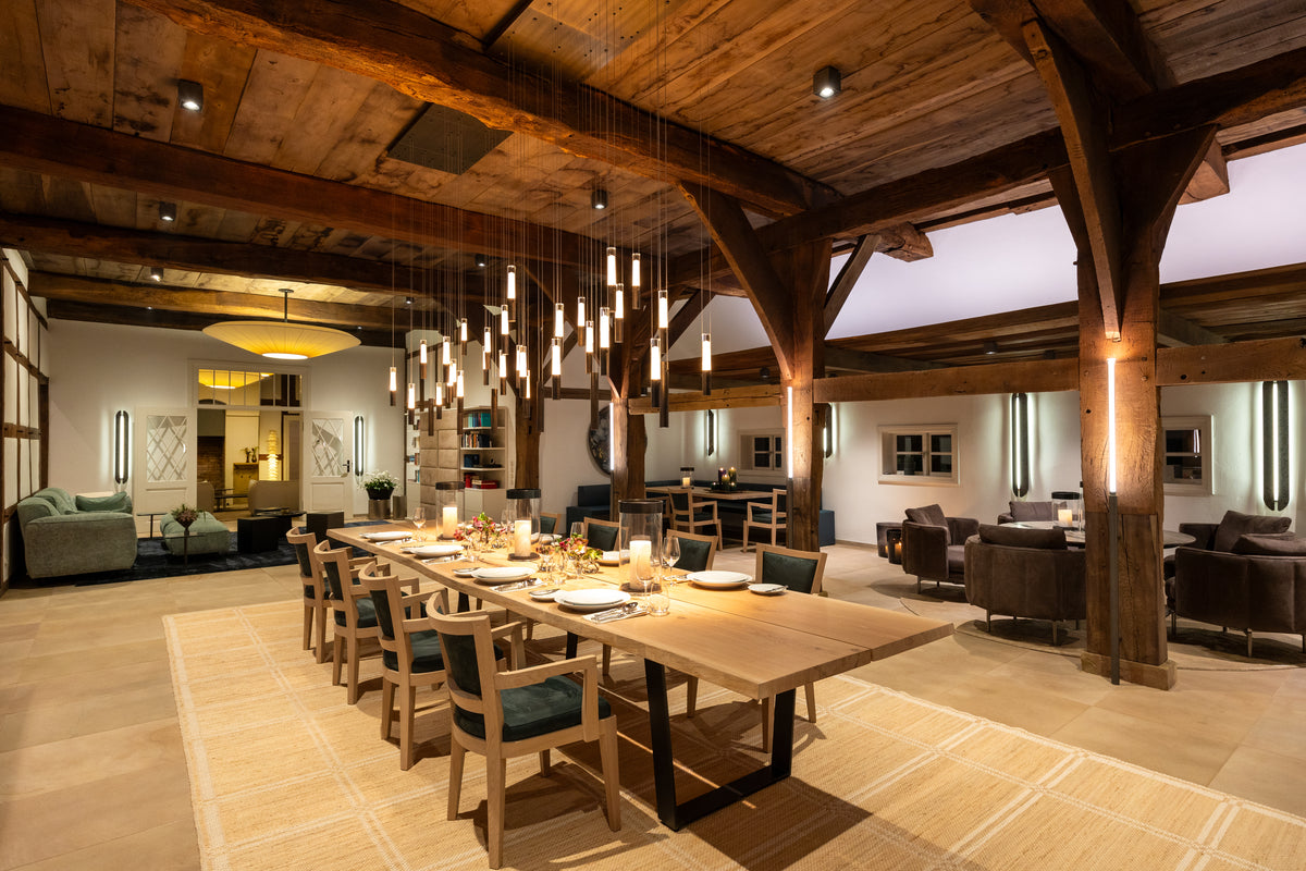 Dekorative Leuchten in hochwertiger Innenarchitektur