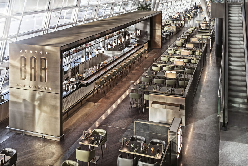 Zürich, Flughafen Center Bar 